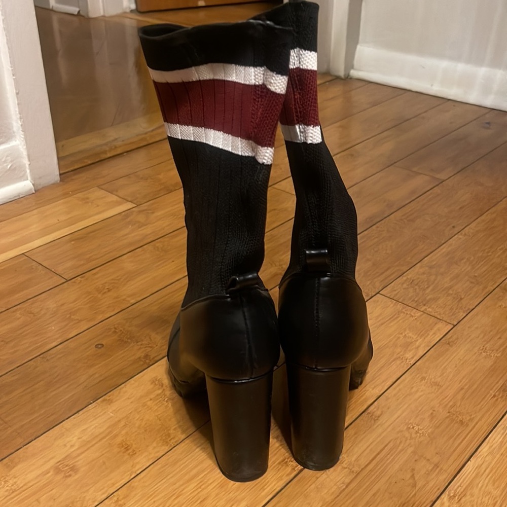 Sock boot - Picture 3 of 4
